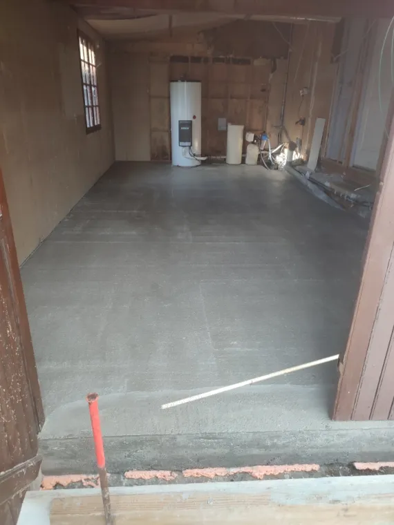 Chantier dallage + pose d'isolant à la Bâtie-Montgascon , Bourgoin-Jallieu, KS Maçonnerie