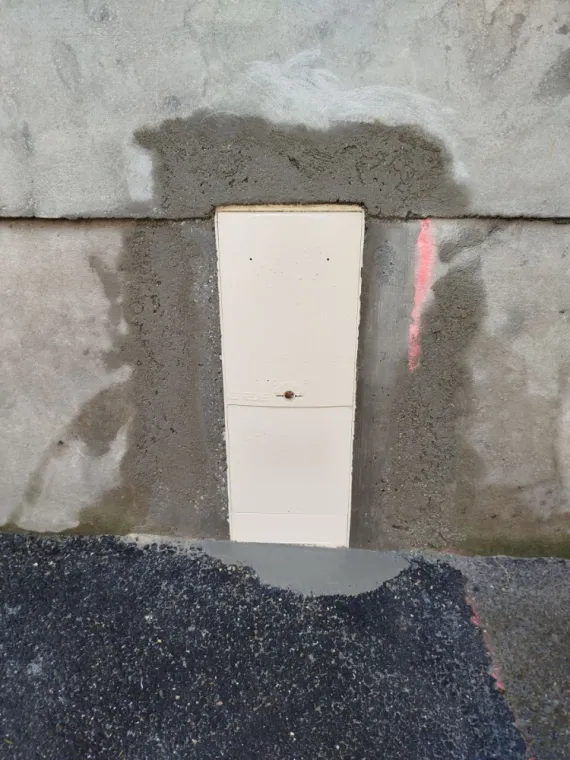 ouverture dans un mur en pierre à Domarin, Bourgoin-Jallieu, KS Maçonnerie