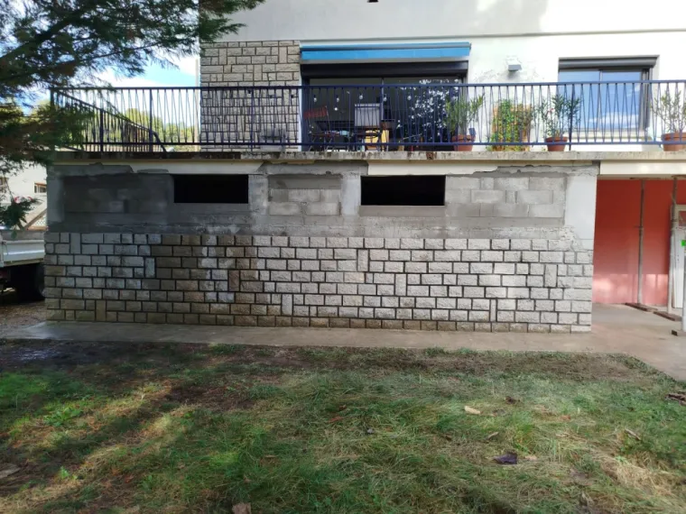 Rénovation et démolition des murs porteurs d'une terrasse/balcon à La Tour du Pin, Bourgoin-Jallieu, KS Maçonnerie