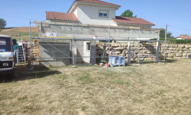 chantier Pool House sur Saint Didier de la Tour, Bourgoin-Jallieu, KS Maçonnerie
