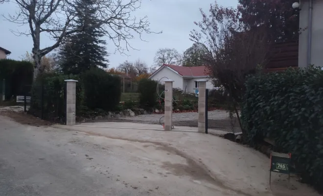 Entrée de portail à St Clair de la Tour , Bourgoin-Jallieu, KS Maçonnerie