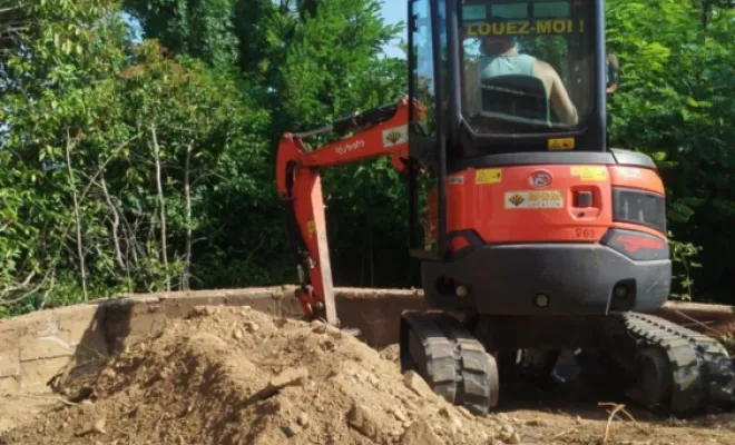 Terrassement étroit à l'Isle d'Abeau, Bourgoin-Jallieu, KS Maçonnerie