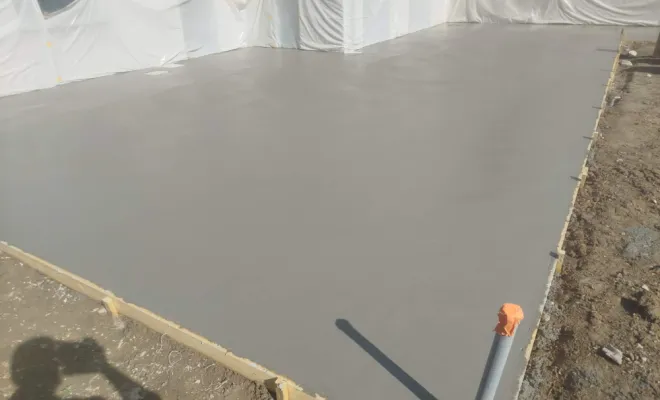 Terrasse autour de maison et piscine à Serezin de la Tour, Bourgoin-Jallieu, KS Maçonnerie